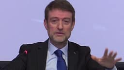 Shqipëria i përgjigjet Vuçiqit: Retorika nacionaliste s’mund të tërheqë zvarrë rajonin Shqipëria i përgjigjet Vuçiqit: Retorika nacionaliste s’mund të tërheqë zvarrë rajonin