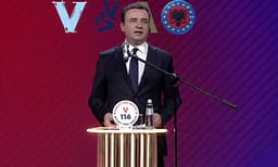 Kurti shpalos programin, përmend edhe planifikime graduale për pagën e 14-të Kurti shpalos programin, përmend edhe planifikime graduale për pagën e 14-të