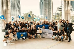 Kori Siparantum fiton tri çmime në festivalin e Kuala Lumpur Kori Siparantum fiton tri çmime në festivalin e Kuala Lumpur