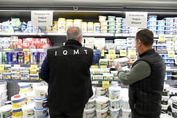 Tërhiqen nga tregu edhe 7 produkte të qumështit Tërhiqen nga tregu edhe 7 produkte të qumështit