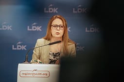 Hykmete Bajrami kërkon hetim për vdekjen e tre punëtorëve në KEK Hykmete Bajrami kërkon hetim për vdekjen e tre punëtorëve në KEK