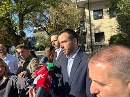 PDK-ja dërgon në Kushtetuese konstituimin e Kuvendit PDK-ja dërgon në Kushtetuese konstituimin e Kuvendit