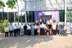 PDK e AAK i bëjnë thirrje partisë fituese: Kthehuni në Kuvend, ndaleni bllokadën institucionale PDK e AAK i bëjnë thirrje partisë fituese: Kthehuni në Kuvend, ndaleni bllokadën institucionale
