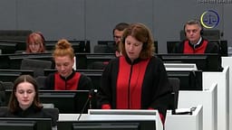 Avokatja e Thaçit, Menegon: Fajësia nuk mund të mbështetet në transkripte, i kundërshtojmë në tërësi Avokatja e Thaçit, Menegon: Fajësia nuk mund të mbështetet në transkripte, i kundërshtojmë në tërësi