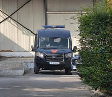 RENEA zbarkon në Korçë, kontrolle për kapjen e një personi me rrezikshmëri të lartë RENEA zbarkon në Korçë, kontrolle për kapjen e një personi me rrezikshmëri të lartë