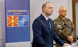Misajlovski: Edhe pse ka presion serioz mbi buxhetin e mbrojtjes, nuk ka vonesë në pajisjet për Ushtrinë Misajlovski: Edhe pse ka presion serioz mbi buxhetin e mbrojtjes, nuk ka vonesë në pajisjet për Ushtrinë
