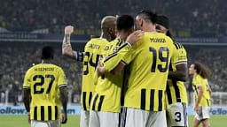 Vedat Muriqi zhvillon 82 minuta, Fenerbahçe luan baras me Lyonin Vedat Muriqi zhvillon 82 minuta, Fenerbahçe luan baras me Lyonin