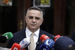 Seanca konstituive, Tahiri: Qëllimi i LVV-së është të blejnë kohë dhe rastin ta dërgojmë në Kushtetuese Seanca konstituive, Tahiri: Qëllimi i LVV-së është të blejnë kohë dhe rastin ta dërgojmë në Kushtetuese