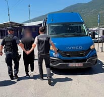 Ekstradohen në Kosovë një kosovar dhe një serb nga Gjermania e nga Hungaria, kërkoheshin për trafikim të narkotikëve Ekstradohen në Kosovë një kosovar dhe një serb nga Gjermania e nga Hungaria, kërkoheshin për trafikim të narkotikëve