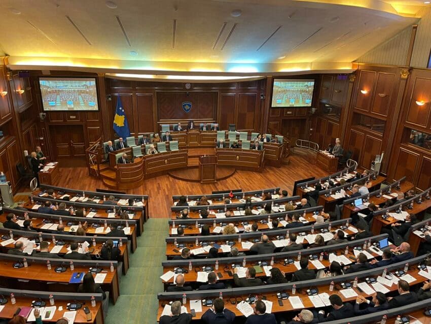 Zgjedhjet e parakohshme dhe Kuvendi jofunksional rrezikojnë zbatimin e marrëveshjeve ndërkombëtare Zgjedhjet e parakohshme dhe Kuvendi jofunksional rrezikojnë zbatimin e marrëveshjeve ndërkombëtare