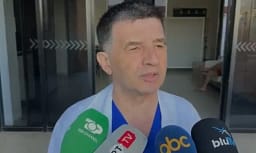 Zjarri në hotelin në Vlorë, mjeku tregon gjendjen e të plagosurve: Një paciente me djegie në 100% të trupit Zjarri në hotelin në Vlorë, mjeku tregon gjendjen e të plagosurve: Një paciente me djegie në 100% të trupit