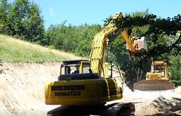Rruga Tetovë–Prizren merr jetë, nis hapja e trasesë drejt tunelit Rruga Tetovë–Prizren merr jetë, nis hapja e trasesë drejt tunelit