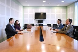Osmani: Mirë që tash Kurti e quan Abdixhikun mik, para dy javësh e krahasonte me lider fisesh Osmani: Mirë që tash Kurti e quan Abdixhikun mik, para dy javësh e krahasonte me lider fisesh