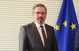 Bajrami i reagon Vuçiqit: S’mund të ketë dialog të besueshëm nëse njëra palë ka pretendime territoriale Bajrami i reagon Vuçiqit: S’mund të ketë dialog të besueshëm nëse njëra palë ka pretendime territoriale