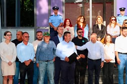 Eliza Hoxha: VV e ka heshtur Kuvendin dhe kështu po e hesht edhe popullin Eliza Hoxha: VV e ka heshtur Kuvendin dhe kështu po e hesht edhe popullin