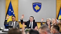 Kurti e miratoi menjëherë projektligjin për Byronë që dje ia dërgoi Gërvalla – vendimet e mbledhjes elektronike Kurti e miratoi menjëherë projektligjin për Byronë që dje ia dërgoi Gërvalla – vendimet e mbledhjes elektronike