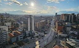Sot mot kryesisht me diell, temperaturat arrijnë deri në 31 gradë Sot mot kryesisht me diell, temperaturat arrijnë deri në 31 gradë