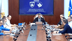 Kryeprokurori i Prokurorisë së Apelit thotë se prokurorët e shkallës së parë po komentojnë vendimet e tyre Kryeprokurori i Prokurorisë së Apelit thotë se prokurorët e shkallës së parë po komentojnë vendimet e tyre