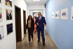 Takimi me Prattipatin, Hamza shpreh shqetësime për sjelljet e VV’së: Bllokada të marrë fund sa më shpejt Takimi me Prattipatin, Hamza shpreh shqetësime për sjelljet e VV’së: Bllokada të marrë fund sa më shpejt