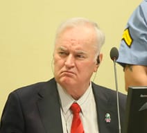 Vdiq krimineli i luftës dhe monstrumi Ratko Mladiq Vdiq krimineli i luftës dhe monstrumi Ratko Mladiq