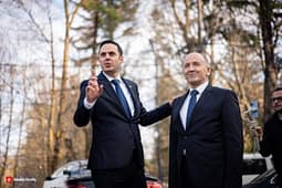 Abdixhiku i mbijetoi nismës së shkarkimit, flet Muhaxheri Abdixhiku i mbijetoi nismës së shkarkimit, flet Muhaxheri