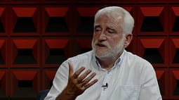 Menduh Thaçi akuzon rëndë Ali Ahmetin: Njeri i pabesë, instrument i sllavëve Menduh Thaçi akuzon rëndë Ali Ahmetin: Njeri i pabesë, instrument i sllavëve