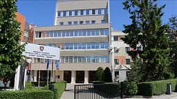 Vazhdon ngërçi politik, analistët paralajmërojnë zgjedhje të parakohshme Vazhdon ngërçi politik, analistët paralajmërojnë zgjedhje të parakohshme