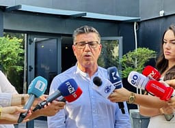 A do të ketë koalicion LDK–LVV? Flet Haziri A do të ketë koalicion LDK–LVV? Flet Haziri
