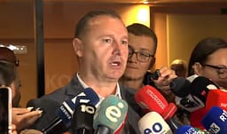 A do të “unifikohet” LDK pas rikonfirmimit të Abdixhikut, Zemaj: Mendoj që po, por varet nga sjellja e kryetarit A do të “unifikohet” LDK pas rikonfirmimit të Abdixhikut, Zemaj: Mendoj që po, por varet nga sjellja e kryetarit