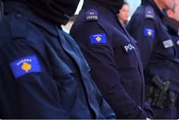 Policia reagon ndaj raportimeve se “Kosova blindohet”: Janë procedura të rregullta policore Policia reagon ndaj raportimeve se “Kosova blindohet”: Janë procedura të rregullta policore