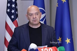 Gjini: Kushtetuesja konstatoi se afatet u konsumuan, Kosova shkon në zgjedhje Gjini: Kushtetuesja konstatoi se afatet u konsumuan, Kosova shkon në zgjedhje