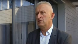 Qalaj për zërat brenda partisë për koalicion me LVV-në: PDK-ja ka qëndrim të qartë, do të jemi në opozitë Qalaj për zërat brenda partisë për koalicion me LVV-në: PDK-ja ka qëndrim të qartë, do të jemi në opozitë