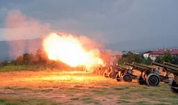 Armata e Maqedonisë me njoftim për 34-vjetorin: Do të ketë qitje artilerie në Shkup, mos u shqetësoni Armata e Maqedonisë me njoftim për 34-vjetorin: Do të ketë qitje artilerie në Shkup, mos u shqetësoni