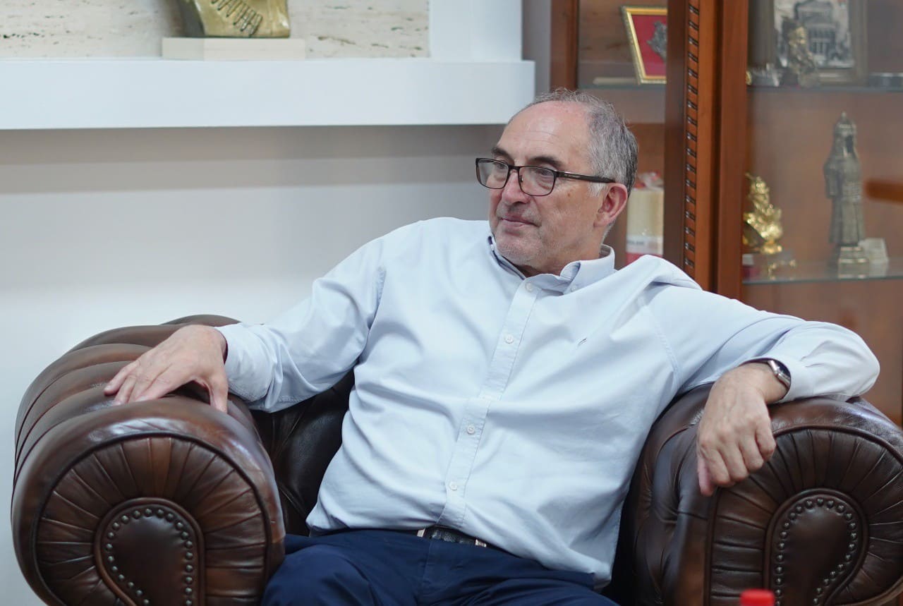Dje deklaroi se Nait Hasani s’do të jetë në listë, sqarohet Shaqir Totaj Dje deklaroi se Nait Hasani s’do të jetë në listë, sqarohet Shaqir Totaj
