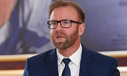 Haki Abazi: “Koha shtesë” e Kurtit episod i radhës për shkatërrimin e LDK’së, Kushtetuta s’është kampionat që të kërkosh vazhdime Haki Abazi: “Koha shtesë” e Kurtit episod i radhës për shkatërrimin e LDK’së, Kushtetuta s’është kampionat që të kërkosh vazhdime