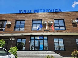 KRU “Mitrovica”: Punonjësit tanë u përballën me dhunë gjatë çkyçjes nga rrjeti, ndaj tyre u përdor armë zjarri KRU “Mitrovica”: Punonjësit tanë u përballën me dhunë gjatë çkyçjes nga rrjeti, ndaj tyre u përdor armë zjarri