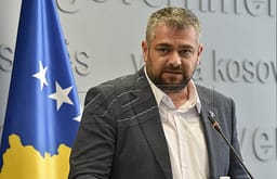 Hoti: Banimi social është investim në sigurinë dhe dinjitetin e familjeve Hoti: Banimi social është investim në sigurinë dhe dinjitetin e familjeve