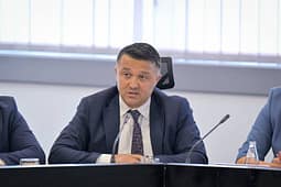 ‘‘Të gjithë kanë faj, me dashtë për 1 orë e kryejnë’’ – Deputeti Berisha flet pas takimeve të shumta mes krerëve politikë ‘‘Të gjithë kanë faj, me dashtë për 1 orë e kryejnë’’ – Deputeti Berisha flet pas takimeve të shumta mes krerëve politikë