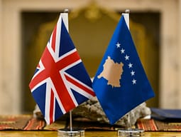 Mbretëria e Bashkuar shteti i parë që njohu Kosovën – kryeministri britanik rikujton disa fakte historike në letrën që i shkroi Kurtit Mbretëria e Bashkuar shteti i parë që njohu Kosovën – kryeministri britanik rikujton disa fakte historike në letrën që i shkroi Kurtit