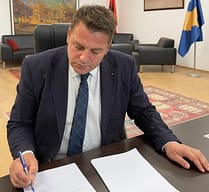 Muja nënshkruan Udhëzimin Administrativ për Subvencionet 2026 Muja nënshkruan Udhëzimin Administrativ për Subvencionet 2026