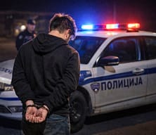 Brenda 24 orëve ndalohen 17 shoferë për vozitje të pakujdesshme të automjeteve Brenda 24 orëve ndalohen 17 shoferë për vozitje të pakujdesshme të automjeteve