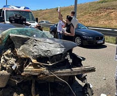 Vdes gruaja e lënduar rëndë në aksidentin në Autostradën “Ibrahim Rugova”, bashkëshorti në gjendje të rëndë Vdes gruaja e lënduar rëndë në aksidentin në Autostradën “Ibrahim Rugova”, bashkëshorti në gjendje të rëndë