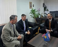 PSRK-ja dhe Thesari Amerikan forcojnë bashkëpunimin në luftën kundër pastrimit të parave PSRK-ja dhe Thesari Amerikan forcojnë bashkëpunimin në luftën kundër pastrimit të parave
