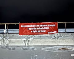 Studentët shqiptarë paralajmërojnë protestën e dytë: “Nëse menduat se u ndalëm, gabuat” Studentët shqiptarë paralajmërojnë protestën e dytë: “Nëse menduat se u ndalëm, gabuat”