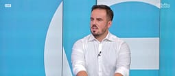Deputeti VV-së i përgjigjet Haradinajt për çështjen e presidentit: Nuk e di se si i shkon në mendje, Aleanca është e vogël dhe e parëndësishme Deputeti VV-së i përgjigjet Haradinajt për çështjen e presidentit: Nuk e di se si i shkon në mendje, Aleanca është e vogël dhe e parëndësishme