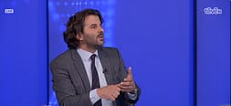 Poezia e të miturës në tubimin e LVV-së – Çka tha Nezir Kraki? Poezia e të miturës në tubimin e LVV-së – Çka tha Nezir Kraki?
