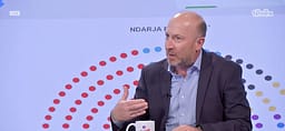 Bërxulli: Kurti ka synuar eliminimin e Aleancës për t’u fokusuar te partitë e mëdha Bërxulli: Kurti ka synuar eliminimin e Aleancës për t’u fokusuar te partitë e mëdha