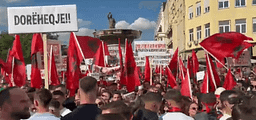 “Gjuha shqipe amanet” – Studentët në Shkup kërkojnë dorëheqjen e ministrit të Drejtësisë “Gjuha shqipe amanet” – Studentët në Shkup kërkojnë dorëheqjen e ministrit të Drejtësisë