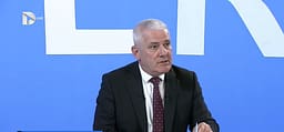 Sveçla: Po krijohen skenarë që nuk qëndrojnë për Ligjin për Shtetësinë Sveçla: Po krijohen skenarë që nuk qëndrojnë për Ligjin për Shtetësinë