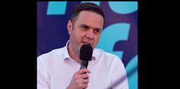 Abdixhiku: LDK është e interesuar të ofrojë ide rreth së cilës populli i Kosovës ndjehet i përfaqësuar Abdixhiku: LDK është e interesuar të ofrojë ide rreth së cilës populli i Kosovës ndjehet i përfaqësuar